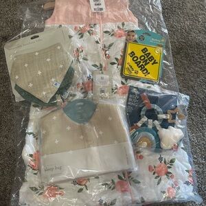 Itzy Ritzy Floral Bib and Sleep Bag Set - Pink and Cream.  Little unicorn brands